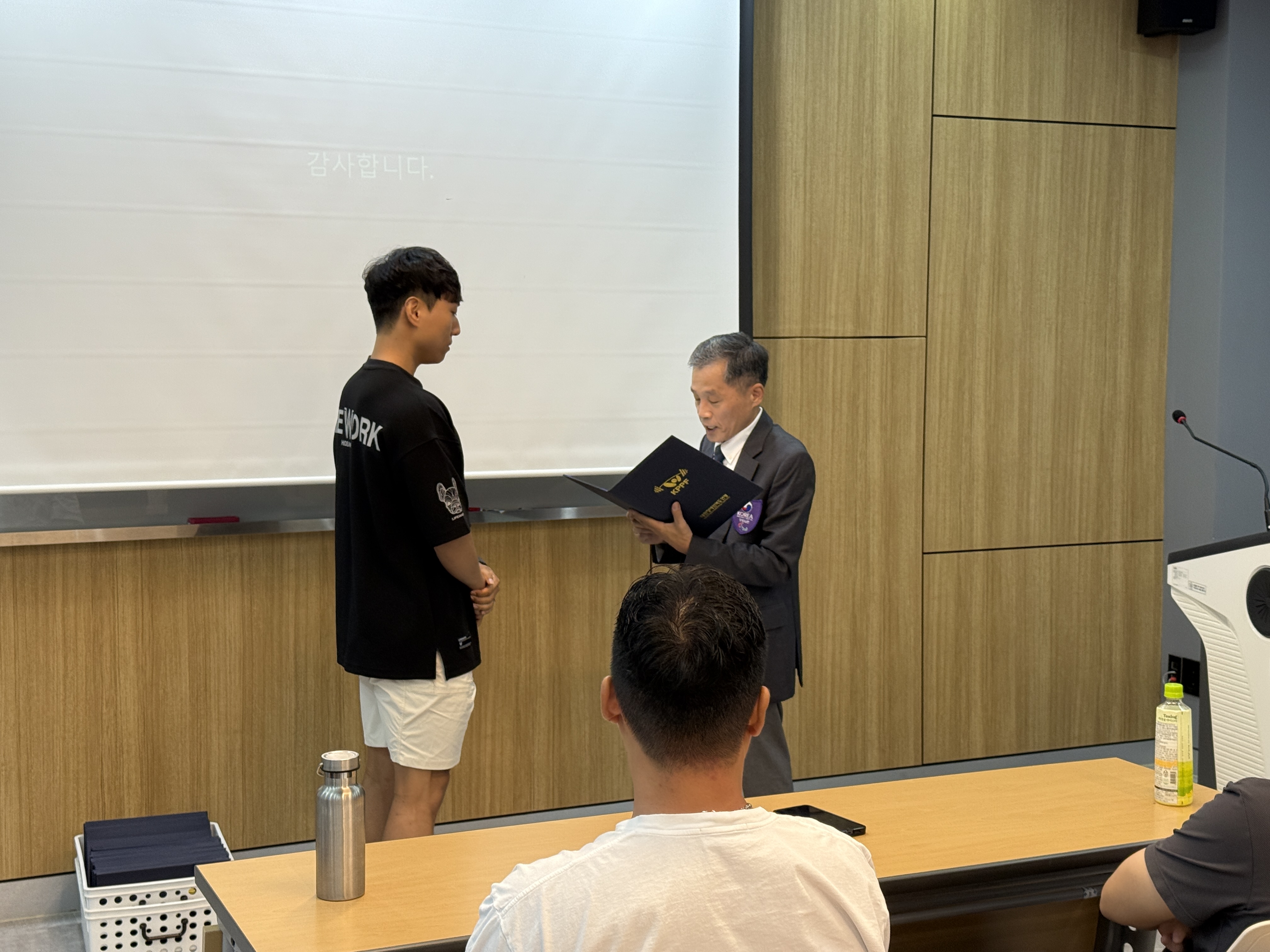 앨범이미지